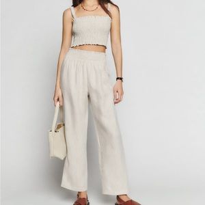 Reformation linen set - green